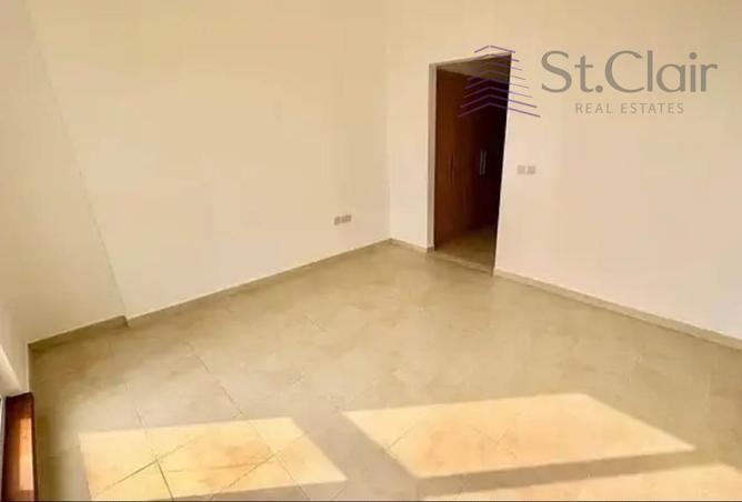 16031002 - Property Image 3