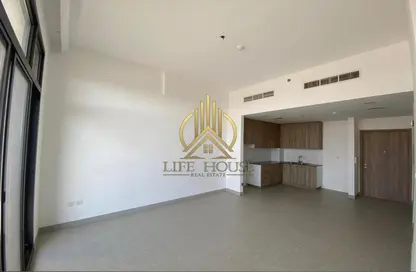 Empty Room image for: Apartment - 3 Bedrooms - 2 Bathrooms for sale in Parkviews - Town Square - Dubai, Image 1