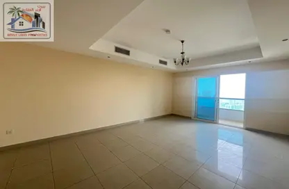 Apartment - 2 Bedrooms - 3 Bathrooms for rent in Al Khan Corniche - Al Khan - Sharjah