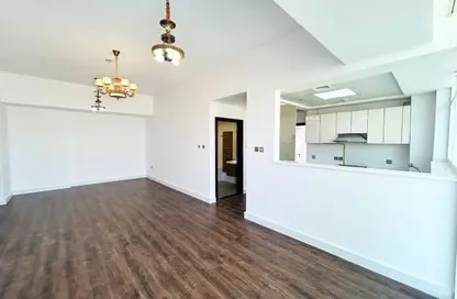 Apartment - 2 Bedrooms - 2 Bathrooms for sale in Glitz 3 - Glitz - Dubai Studio City - Dubai