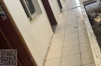 سكن عمال - استوديو - 8 حمامات للايجار في المنطقة الصناعية رقم 6 - المنطقة الصناعية بالشارقة - الشارقة