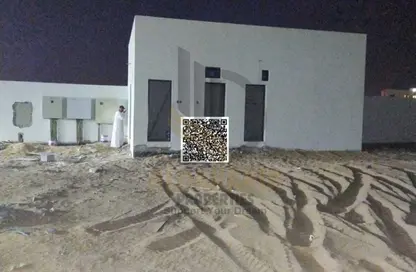 مستودع - استوديو - 4 حمامات للايجار في أم الثعوب - أم القيوين