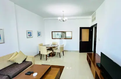 شقة - 2 غرف نوم - 4 حمامات للايجار في لؤلؤة مام ريزيدنس - شارع سلطان بن زايد الاول - منطقة المرور - أبوظبي