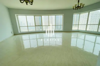 Apartment - 2 Bedrooms - 3 Bathrooms for rent in Al Majaz 3 - Al Majaz - Sharjah