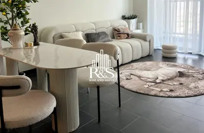 شقة - غرفة نوم - 2 حمامات للايجار في برج The Crest B - ذا كريست - صبحا هارتلاند - مدينة الشيخ محمد بن راشد - دبي