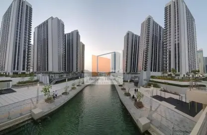 Outdoor Building image for: Apartment - 1 Bedroom - 2 Bathrooms for sale in The Bridges - Shams Abu Dhabi - Al Reem Island - Abu Dhabi, Image 1