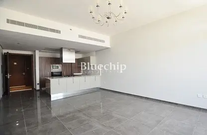 شقة - غرفة نوم - 2 حمامات للايجار في 2 افينيو ريزدنس - افينيو ريزدنس - الفرجان - دبي
