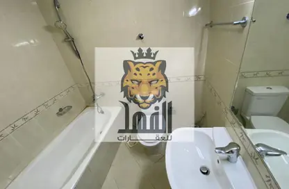 Apartment - 2 Bedrooms - 2 Bathrooms for rent in Sheikh Jaber Al Sabah Street - Al Naimiya - Al Nuaimiya - Ajman