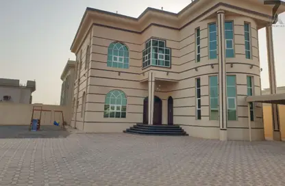 Villa - 4 Bedrooms - 5 Bathrooms for rent in Al Dhait South - Al Dhait - Ras Al Khaimah