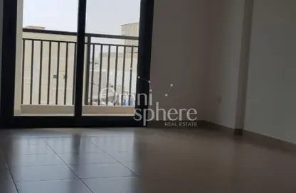 Apartment - 2 Bedrooms - 2 Bathrooms for sale in Hayat Boulevard-2A - Hayat Boulevard - Town Square - Dubai