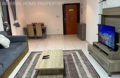 Apartment - 1 Bedroom - 1 Bathroom for rent in Al Rashidiya Towers - Al Rashidiya - Ajman Downtown - Ajman
