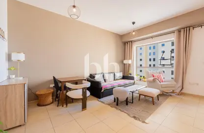 شقة - غرفة نوم - 2 حمامات للايجار في بحر 6 - بحر - مساكن شاطئ الجميرا - دبي