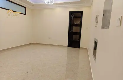 Apartment - 3 Bedrooms - 3 Bathrooms for rent in Al Rawda 2 Villas - Al Rawda 2 - Al Rawda - Ajman