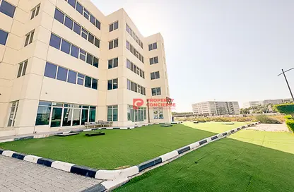Retail - Studio for rent in Arjumand Offices and Retail - Dubai Investment Park (DIP) - Dubai