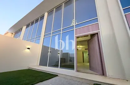 Townhouse - 1 Bedroom - 2 Bathrooms for sale in Rukan 2 - Dubai Land - Dubai Townhouse - 1 Bedroom - 2 Bathrooms for sale in Rukan 2 - Dubai Land - Dubai