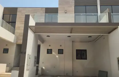 Villa - 4 Bedrooms - 5 Bathrooms for rent in Elie Saab VIE Townhouses - District 11 - Mohammed Bin Rashid City - Dubai