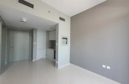 Apartment - 1 Bedroom - 1 Bathroom for rent in Zada Tower - Business Bay - Dubai