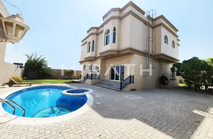 Villa - 5 Bedrooms - 6 Bathrooms for rent in Umm Suqeim 2 Villas - Umm Suqeim 2 - Umm Suqeim - Dubai