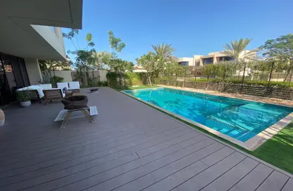 Pool image for: Villa - 5 Bedrooms for sale in HIDD Al Saadiyat - Saadiyat Island - Abu Dhabi, Image 1