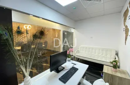 Office Space - Studio - 1 Bathroom for rent in Horizone Building - Port Saeed - Deira - Dubai