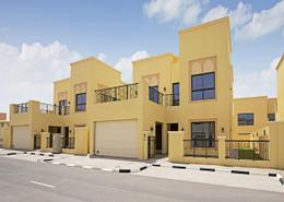 صورةمبنى خارجي لـ: فيلا - 4 غرف نوم - 5 حمامات للبيع في ند الشبا 1 - ند الشبا - دبي, صورة 1