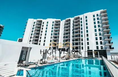 Apartment - 3 Bedrooms - 4 Bathrooms for sale in Waters Edge - Yas Island - Abu Dhabi