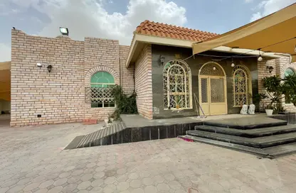 Villa - 4 Bedrooms - 4 Bathrooms for sale in Al Nouf - Sharjah