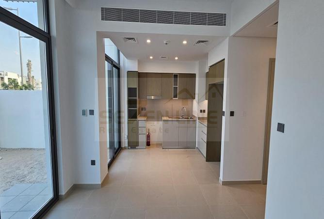 16067015 - صورة العقار 3