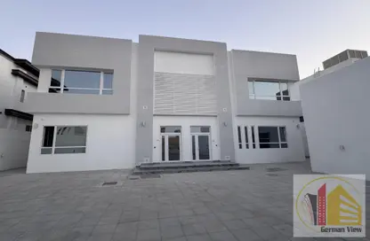 Apartment - 2 Bedrooms - 2 Bathrooms for rent in Madinat Al Riyad - Abu Dhabi