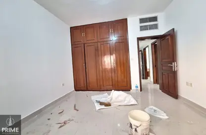 Apartment - 3 Bedrooms - 3 Bathrooms for rent in Muroor Area - Abu Dhabi