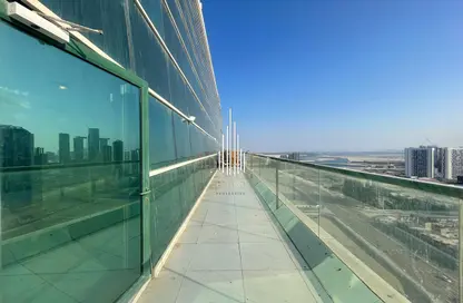 دوبلكس - 2 غرف نوم - 3 حمامات للايجار في برج الشمس - شمس أبوظبي - جزيرة الريم - أبوظبي