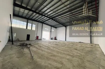 مستودع - استوديو - 2 حمامات للايجار في أم الثعوب - أم القيوين