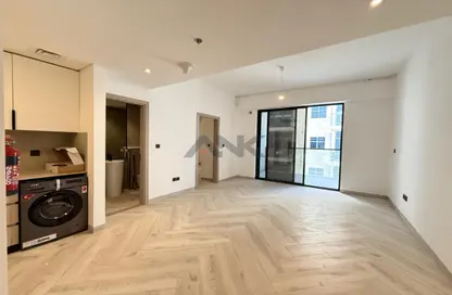 Apartment - 1 Bedroom - 2 Bathrooms for rent in Empire Residence - Jumeirah Village Circle - Dubai