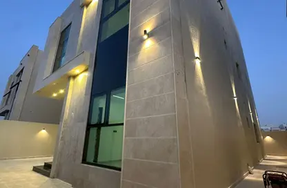 فيلا - 5 غرف نوم - 7 حمامات للبيع في قرية الاميرة - الياسمين - عجمان