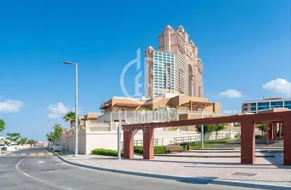 Outdoor Building image for: Villa - 6 Bedrooms - 7 Bathrooms for sale in Marina Sunset Bay - The Marina - Abu Dhabi, Image 1