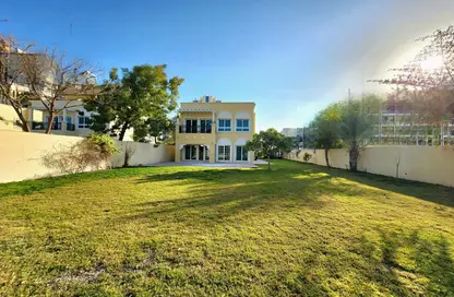 Villa - 2 Bedrooms - 3 Bathrooms for rent in District 16 - Jumeirah Village Circle - Dubai