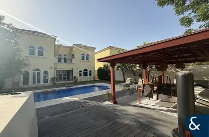 Villa - 3 Bedrooms - 4 Bathrooms for rent in Legacy - Jumeirah Park - Dubai
