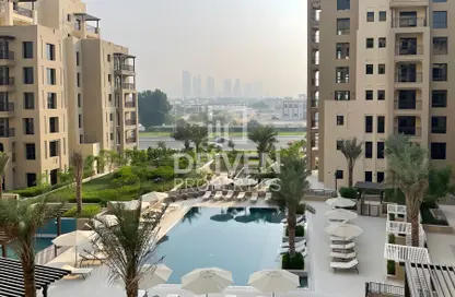 Apartment - 2 Bedrooms - 3 Bathrooms for rent in Asayel 3 - Madinat Jumeirah Living - Umm Suqeim - Dubai
