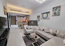 صورةغرفة المعيشة / غرفة الطعام لـ: شقة - 1 غرفة نوم - 2 حمامات للكراء في برج ريجيل - قرية الجميرا سركل - دبي, صورة 1