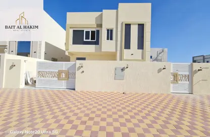 فيلا - 4 غرف نوم - 6 حمامات للايجار في الزاهية جاردنز - الزاهية - عجمان