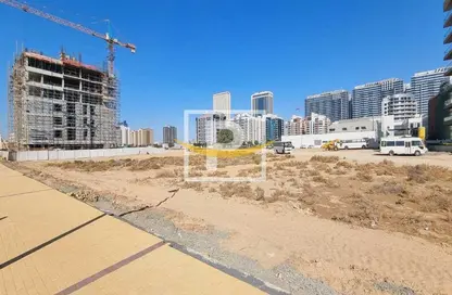 Land - Studio for sale in Dubai Residence Complex - Dubai