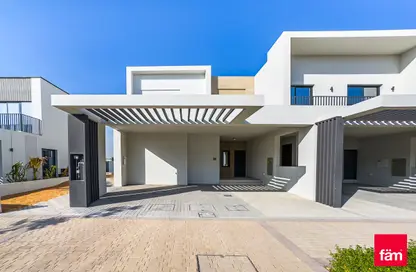 Villa - 4 Bedrooms - 4 Bathrooms for rent in Greenviews 2 - EMAAR South - Dubai South (Dubai World Central) - Dubai