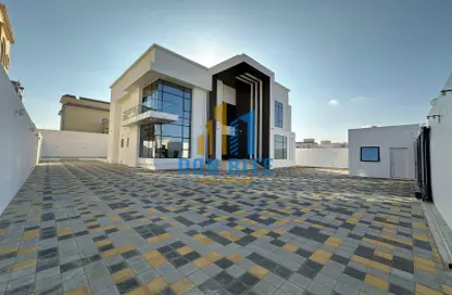 Terrace image for: Villa - 5 Bedrooms for sale in Madinat Al Riyad - Abu Dhabi, Image 1