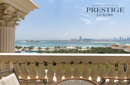 Penthouse - 3 Bedrooms - 4 Bathrooms for sale in Palm Jumeirah - Dubai