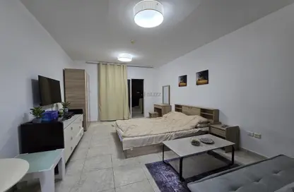 Apartment - Studio - 1 Bathroom for rent in Diamond Views 2 - Diamond Views - Jumeirah Village Circle - Dubai