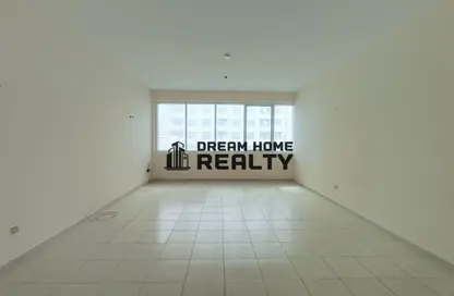 Apartment - 2 Bedrooms - 2 Bathrooms for rent in New Al Taawun Road - Al Taawun - Sharjah