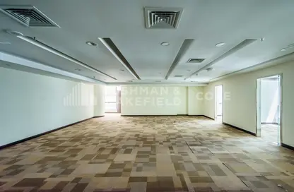 Office Space - Studio for rent in Cornich Al Khalidiya - Al Khalidiya - Abu Dhabi