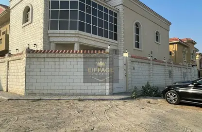 Villa - 5 Bedrooms - 7 Bathrooms for sale in Al Mowaihat 2 - Al Mowaihat - Ajman