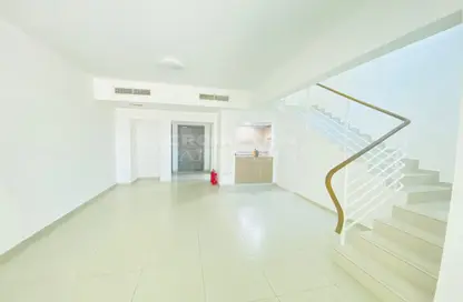 Townhouse - 2 Bedrooms - 2 Bathrooms for sale in Al Khaleej Village - Al Ghadeer - Abu Dhabi