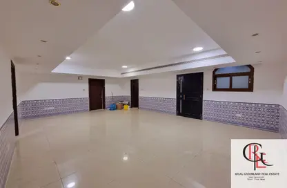 Apartment - 3 Bedrooms - 3 Bathrooms for rent in Mohamed Bin Zayed Centre - Mohamed Bin Zayed City - Abu Dhabi